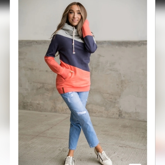 Ampersand Avenue single hood havana stripe hoodie sweatshirt new with tags - Picture 1 of 8